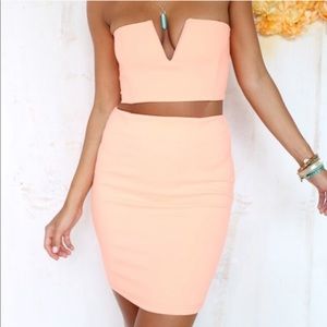 Sabo skirt peach bandeau and skirt set